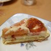 いちじくのタルトと桃のムース