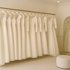 結婚式後撮りドレス騒動とは？職業差別問題の真相を解説