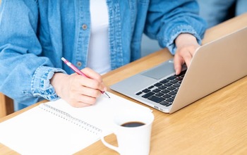 取りやすい資格とは？社会人が働きながら挑戦しやすい資格10選