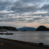 内浦湾から富士山