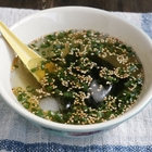ナンプラーと氷水で超簡単「わかめと小ねぎの冷やしナンプラースープ」の作り方【エダジュン】