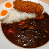 欧風8種野菜のロースかつカレー。マイカリー食堂