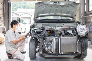 クルマ好きなら、ここから始めよう。資格は、働きながら取れる！自動車整備士【正社員】募集‼ 有限会社 東自動車商会[0603-0703]