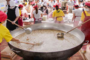 【PR】海洋高校のちゃんこ鍋3000人前　上越で大鍋フェスタ7年ぶり復活　YouTuber大食い対決も