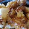 いつもの旧赤碕町の『海』さんで、白イカゲソ天丼880円　迫力満点です！！