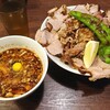 魁 肉盛りつけ麺 六代目 けいすけ 湯島店