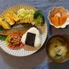 🐟【おうちご飯】2022.11.21 おすすめの夜ご飯紹介　鯖の味噌煮と美味しい柿達。