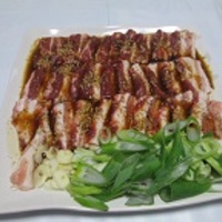 鉄板はもう古い？】水晶プレートで焼肉！ - さかすすめ