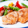 鶏むね肉のハニーマスタードソテー＆ツナと春キャベツの煮びたし 