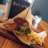 「dining BUS STOP」加西市でちょっと一息におすすめ。ハンバーガーやフレンチトーストが美味しいカフェ。