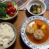 鶏肉団子と野菜のトマトスープ