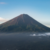 富士山「弾丸登山」というメディア報道に思う事。