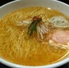 麺屋海神＠新宿　あら炊き辛塩らぁめん　へしこ焼きおにぎり付き