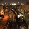 夜の柴島駅で