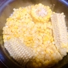 夏においしいトウモロコシバターご飯　フライパンで作る豚ロースの蒸し焼き
