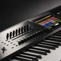 美品 KORG KRONOS2-88 シンセサイザ KORG KRONOS2 61 Key Flagship Workstation Synthesizer 送料