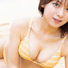 “グラビア界の超新星”まるぴの推定Dカップ美乳水着画像【22】