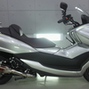  バイクにガラスコーティング＆クールメッシュシート取り付け