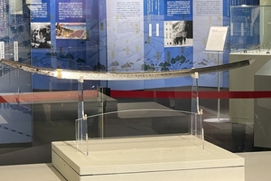 上杉謙信愛刀の国宝「山鳥毛」が上越市に里帰り　8月13日からの特別展示前に報道陣へ公開　