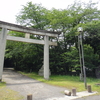 大分縣護国神社（大分市）　平成26年5月17日　大きな森の中