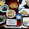 朝食