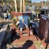 父親の49日法要と、納棺に親戚一同で寺～お墓に行きました。