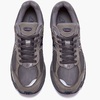 new balance MR2002が復刻か？