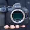 キヤノン「EOS R6 MarkⅢ」に3,000万画素超センサーの噂〜R3センサーの流用ではない？〜