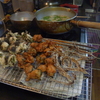 幸運な病のレシピ（ 2056 ）夜：イワシ天ぷら（その2）、ブリカマ焼、汁（タマネギ、青梗菜）