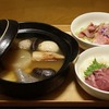 今日の晩ご飯（おでんにローストビーフとハマチ丼）
