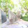 生駒石のモニュメント