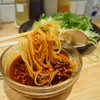 【つけ麺本舗 辛部 十日市本店】店舗数も多くて広島つけ麺の代表的な辛部は女性客も多く地元人気も高い(中区十日市町)