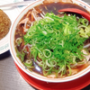 【秋葉原ランチ】行列覚悟？！京都発・漆黒スープの「新福菜館」を正直レポ！