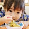 ラーメンは何歳からOK？ママ・パパが気になる「はじめどき」と注意点！