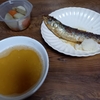 朝ごはんはイワシの塩焼き