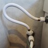 トイレ水洗タンクの配管から水漏れが発覚したので自力で対策した＆ついでの水栓パッキン交換