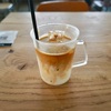 代々木上原の「almond hostel & cafe」でアイスカフェラテ、