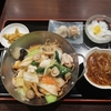 横浜中華街で見つけたお得な中華料理のセット。『醉楼別館(すいろうべっかん)』の五目焼きそばセットを食べてみた。