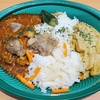 美味しいものでも食べないとやってられない。