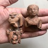 ドヴァーラヴァティー期 人物像と仏像の比較