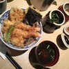 神保町四天丼・白山通りの行列店