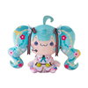 ちょっぴりシュールでかわいい、「もちぴこマスコット 初音ミク JAPAN LIVE TOUR 2025 ～BLOOMING～」を全長約35cmと特大サイズで商品化！