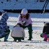 冷たくても楽しいね　〜雪遊び〜