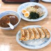 大阪長居にあるぎょうざの満洲で餃子とつけ麺を頂きました