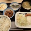 松屋　岡山駅前店　ソーセージエッグ定食