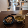 冷凍庫から出して入れるだけのスパイスカレーおひとり様仕様・在宅ランチ