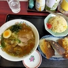 ラーメンとチャーハンと餃子と乳酸菌飲料と豆大福