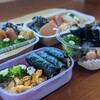 川でお魚釣りの家族弁当