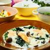 野菜もたっぷり☆サーモンのクリーム煮＆アボカドとじゃがいものサラダ☆