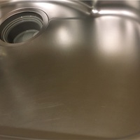 キッチンシンクの掃除と排水口のキレイを保つ方法 ラックは取り外した方がおすすめです 選びながら生きていく